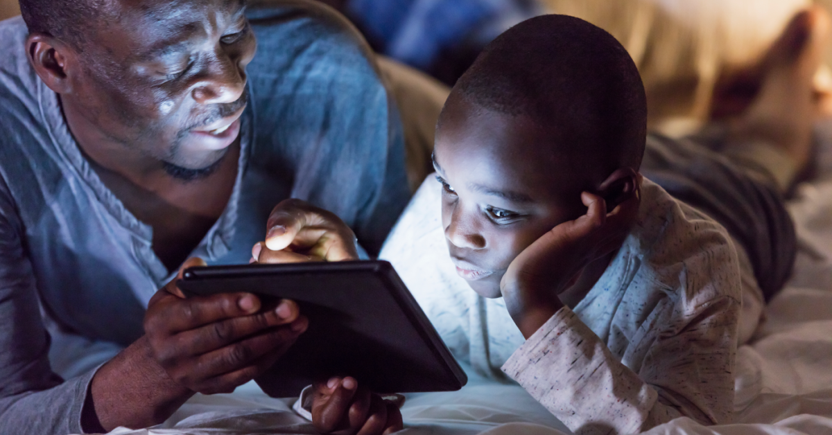 Night Sex Moom And Boys He Video - Parenting Kids in the Age of Screens, Social Media and Digital Devices |  Pew Research Center