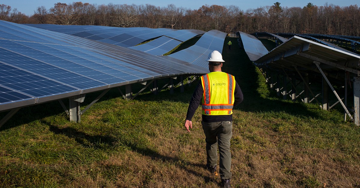 Renewable energy is growing fast in the U.S., but fossil fuels still dominate