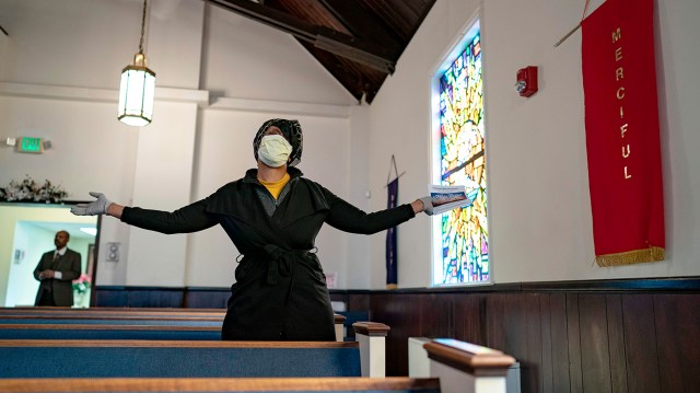Congregants attend Easter Sunday services at a church in Baltimore. (Alex Edelman/AFP via Getty Images)