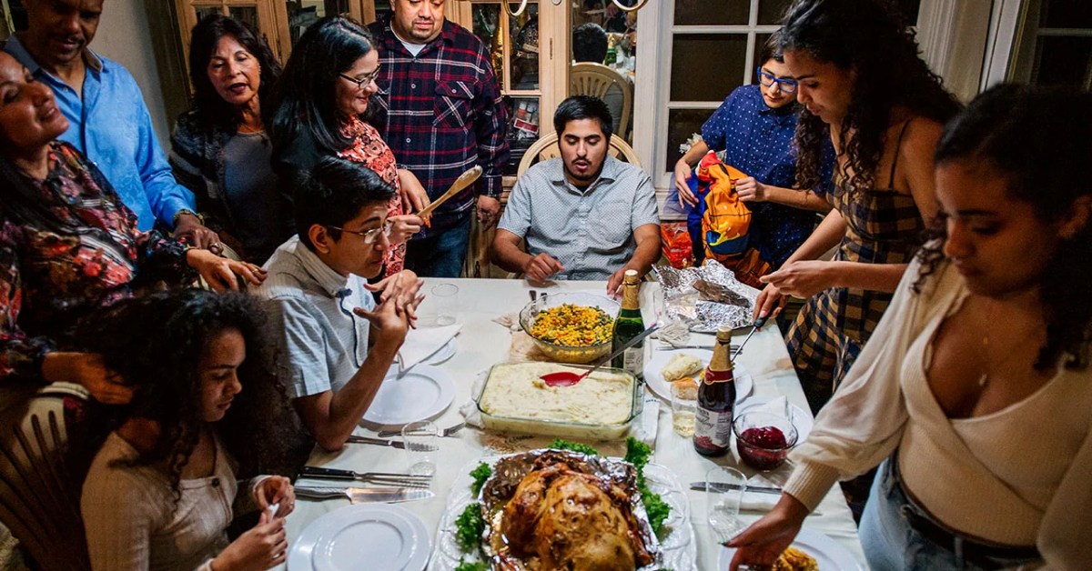 For Thanksgiving, 6 facts about Americans and family