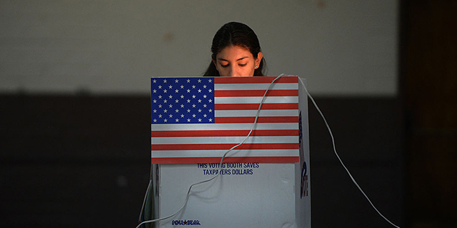 PH_2016.10.11_Politics_featured