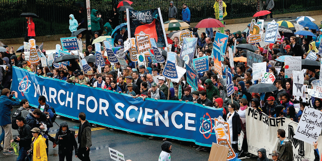 PS_2017.05.11_Science-Marches_featured