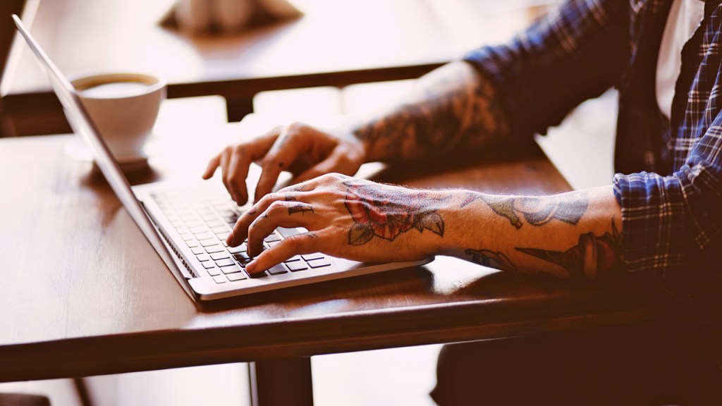 FT_19.08.20_internetAccess_featured