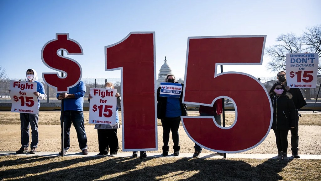 Most Americans support a $15 federal minimum wage