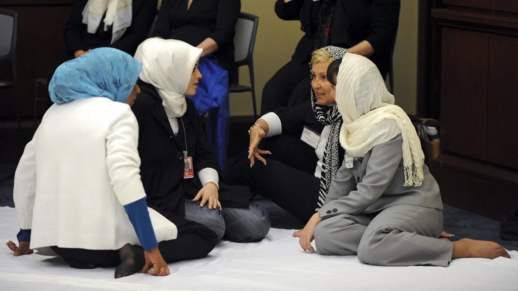 Women are becoming more involved in U.S. mosques