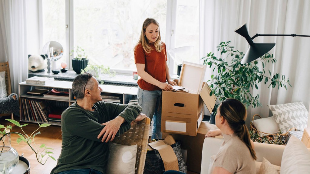 Americans more likely to say it’s a bad thing than a good thing that more young adults live with their parents