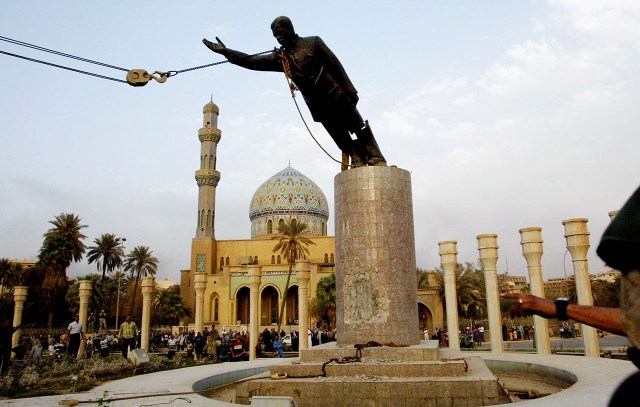 Saddam Hussein Statue