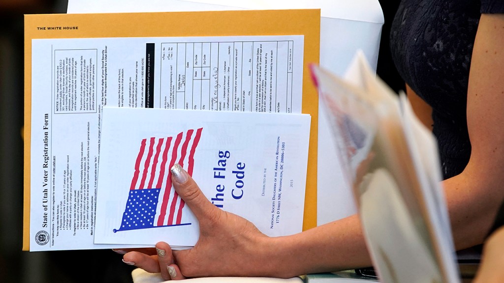 Over 60 Immigrants Are Sworn In As U.S. Citizens In Salt Lake City Naturalization Ceremony