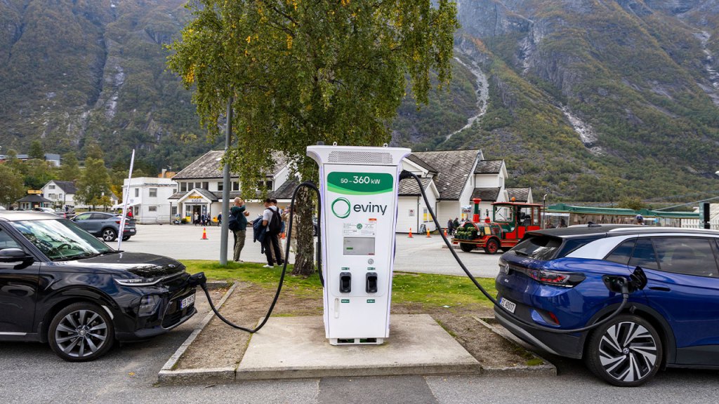 Eidfjord village EV charger